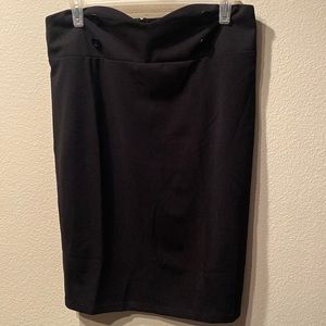 Black Solid Button Detail, Bodycon Skirt